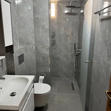 Sea View Apartment Sarande